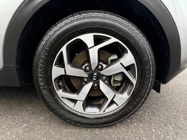 Used 2020 Kia Sportage LX image 12