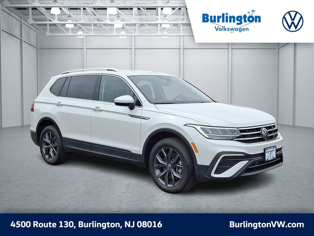 Certified 2023 Volkswagen Tiguan SE AWD/4WD image 1