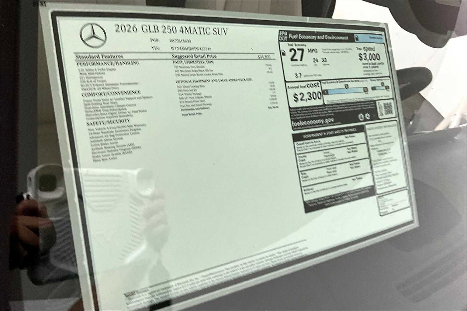 New 2026 Mercedes-Benz GLB 250 4MATIC image 17