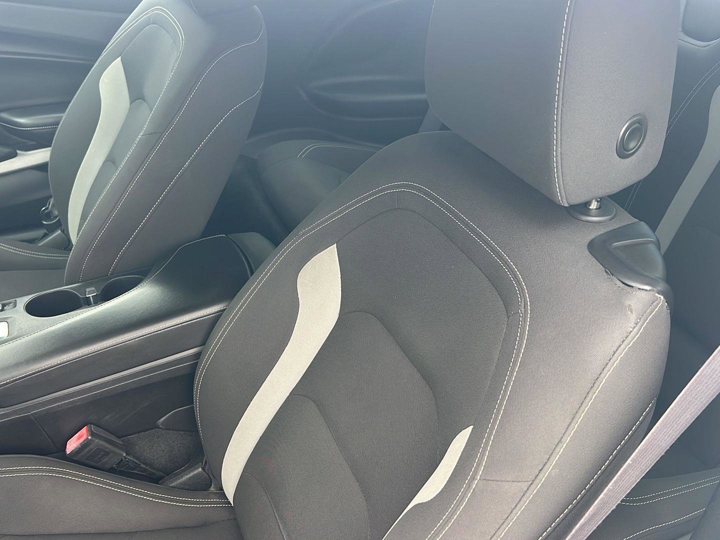 Used 2016 Chevrolet Camaro LT RWD image 23