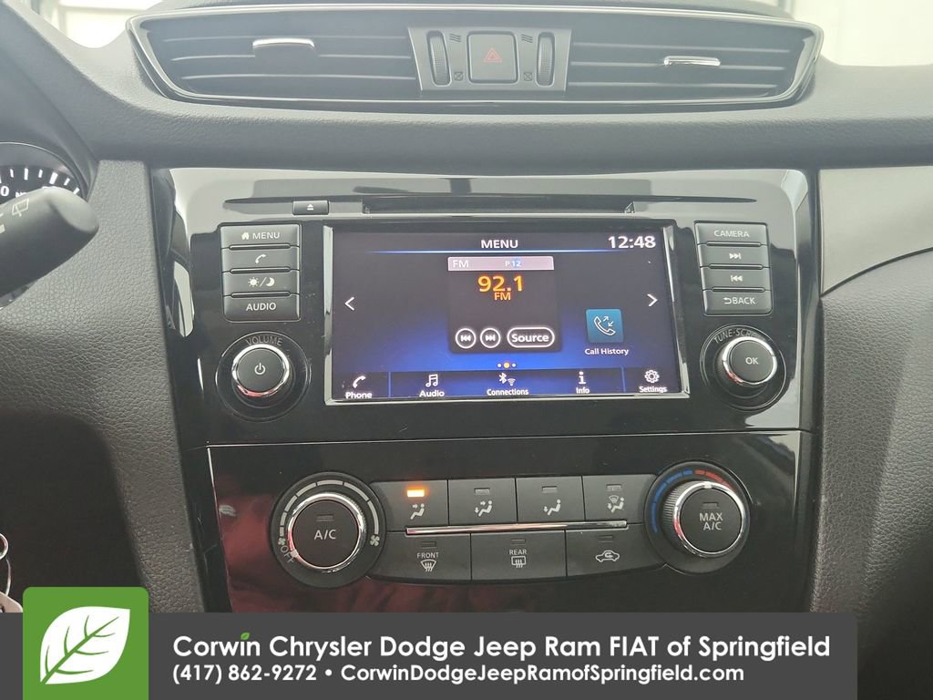 Used 2019 Nissan Rogue Sport S image 24