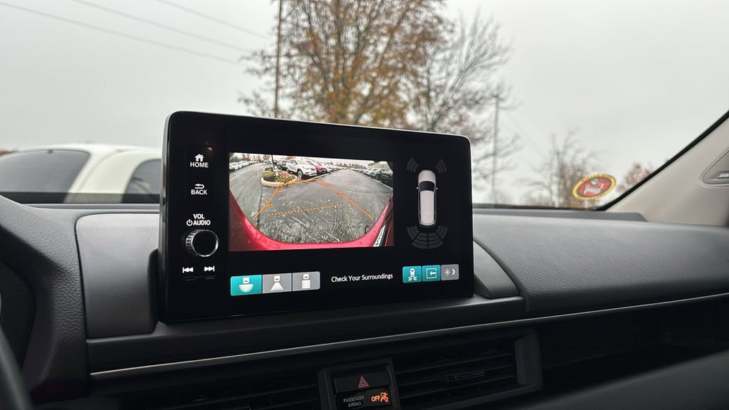 Certified 2023 Honda Pilot Touring image 22