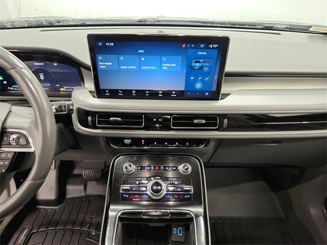 Used 2021 Lincoln Nautilus Reserve image 26