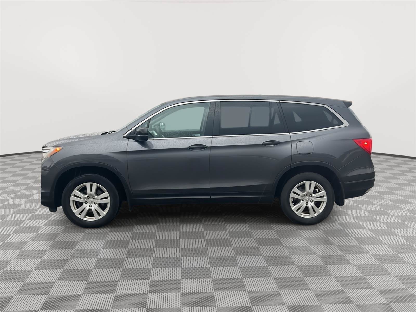 Used 2018 Honda Pilot LX image 26