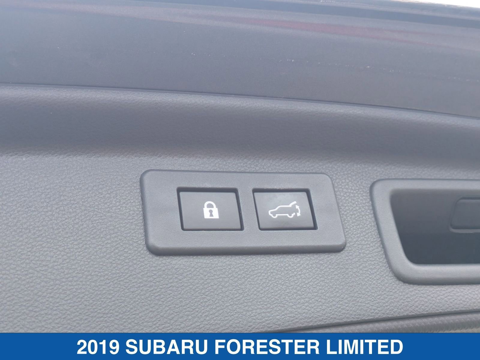 Used 2019 Subaru Forester Limited image 35
