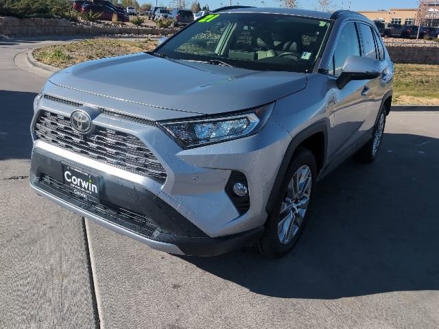 Used 2021 Toyota RAV4 Limited AWD/4WD image 3