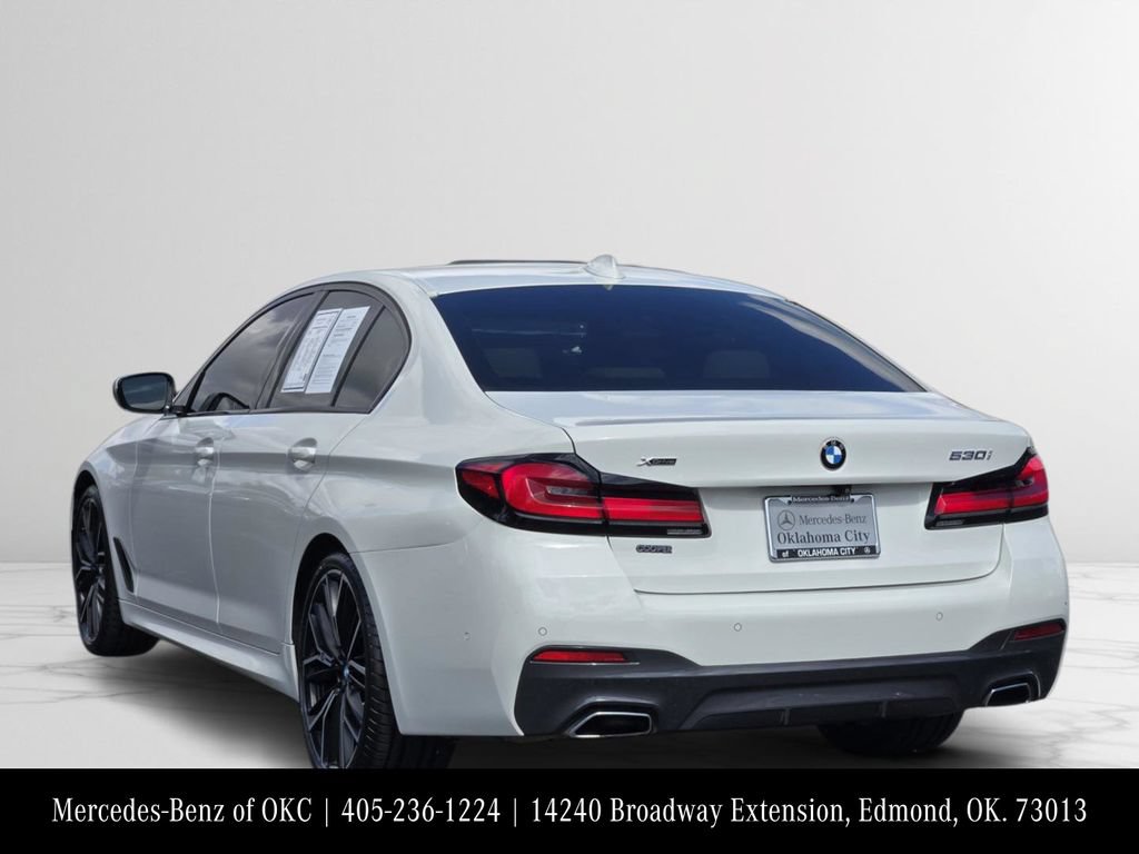 Used 2021 BMW 530i xDrive w/ M Sport Package AWD/4WD image 4