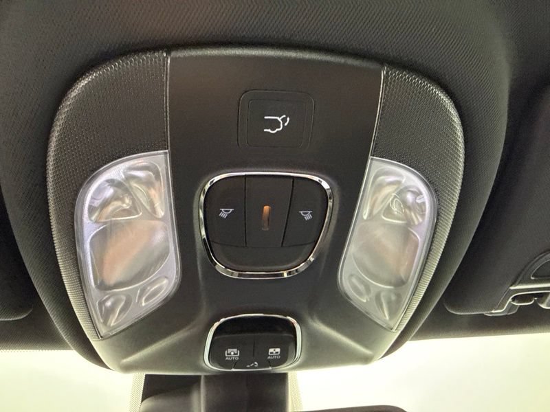 New 2026 Jeep Compass Limited w/ Sun, Sound & Navigation Group AWD/4WD image 35