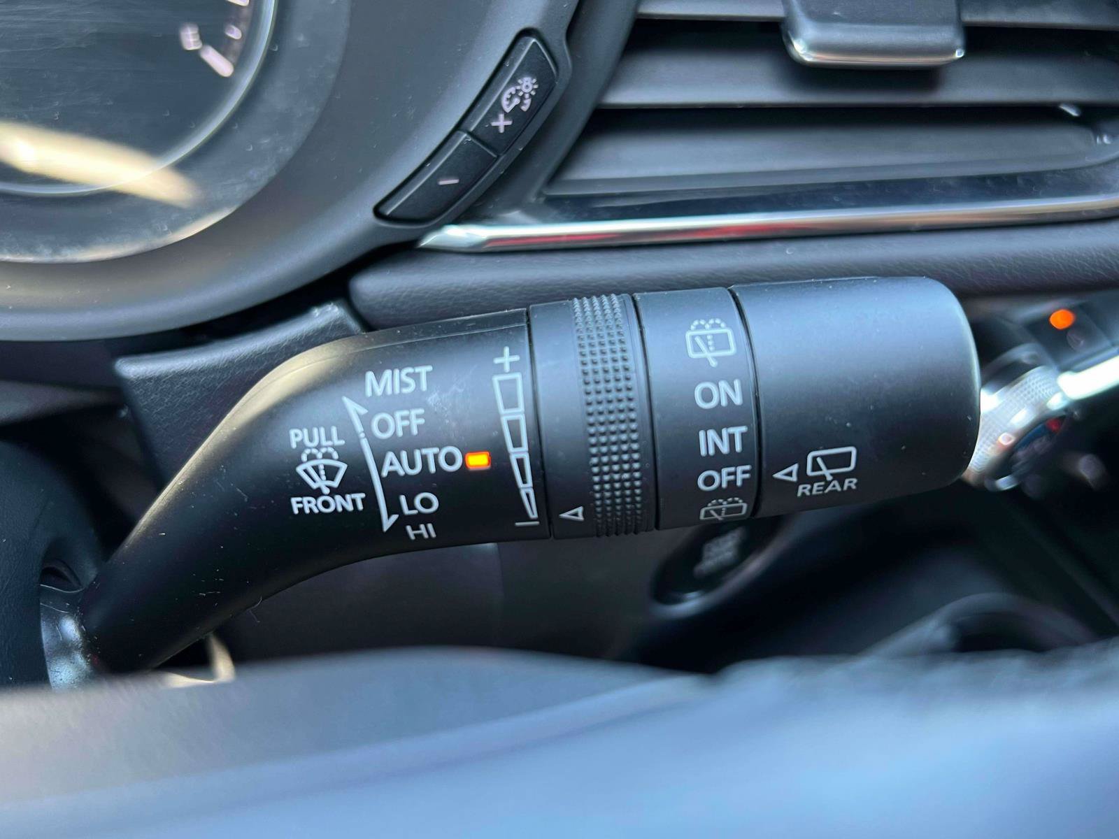 Used 2023 MAZDA CX-30 AWD 2.5 S w/ Preferred Package image 18