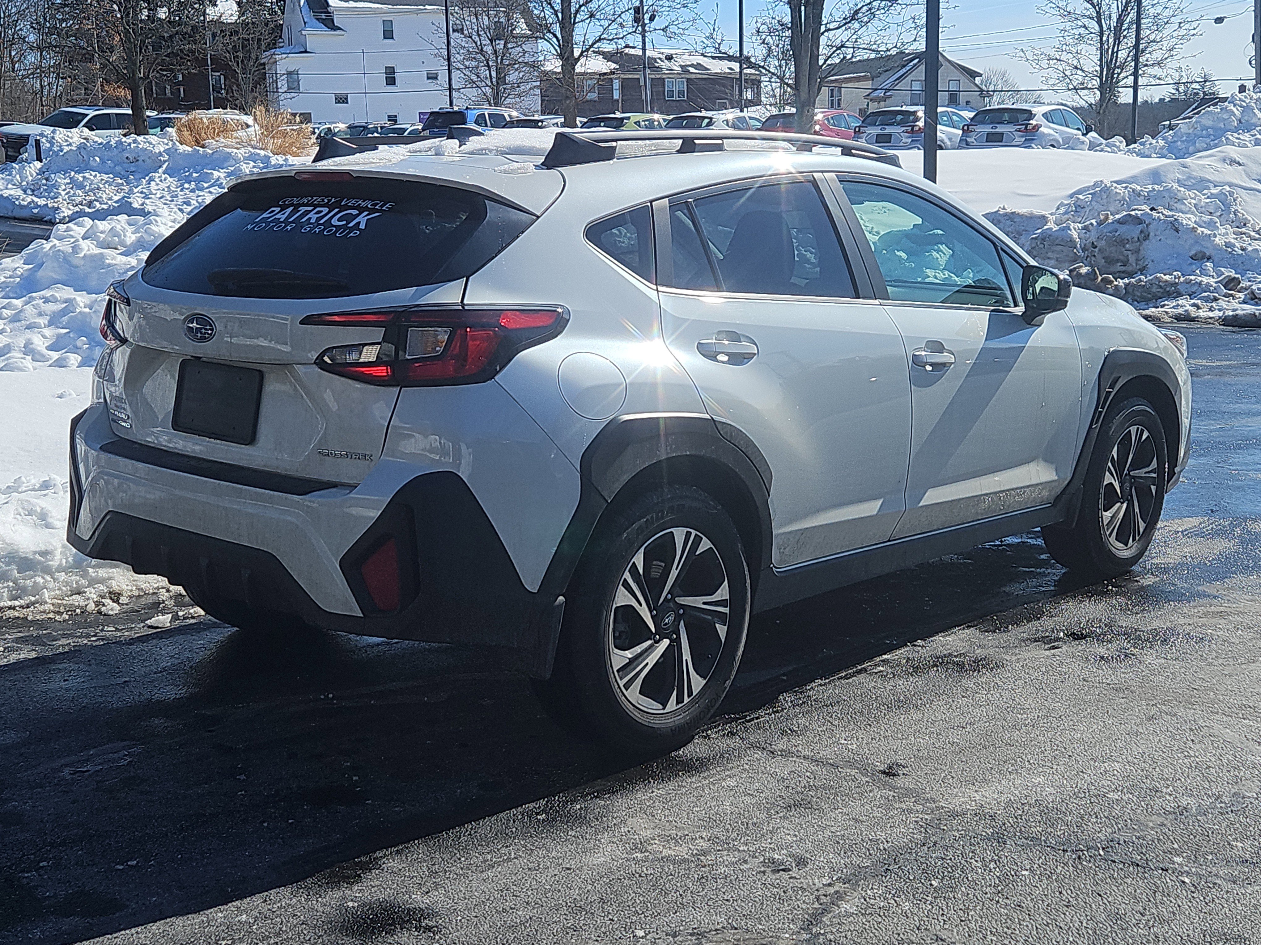 Certified 2025 Subaru Crosstrek 2.0i Premium image 2