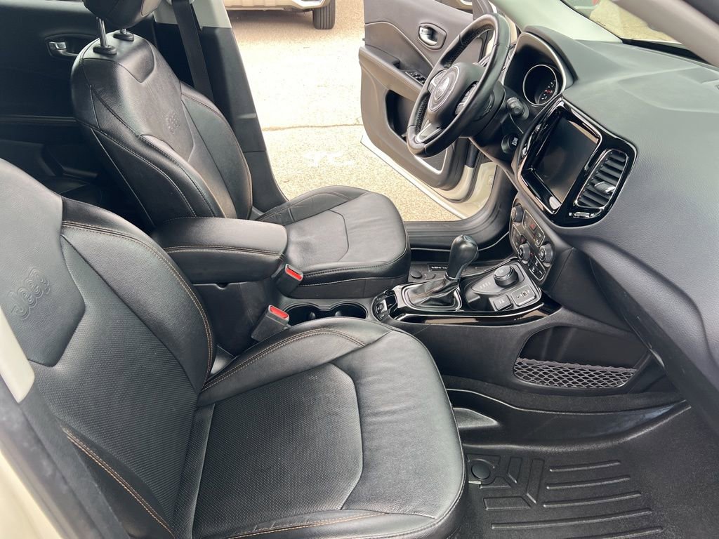 Used 2021 Jeep Compass Limited image 17