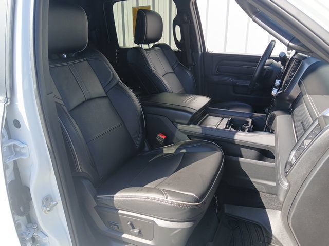 Used 2023 RAM 3500 Limited AWD/4WD image 35