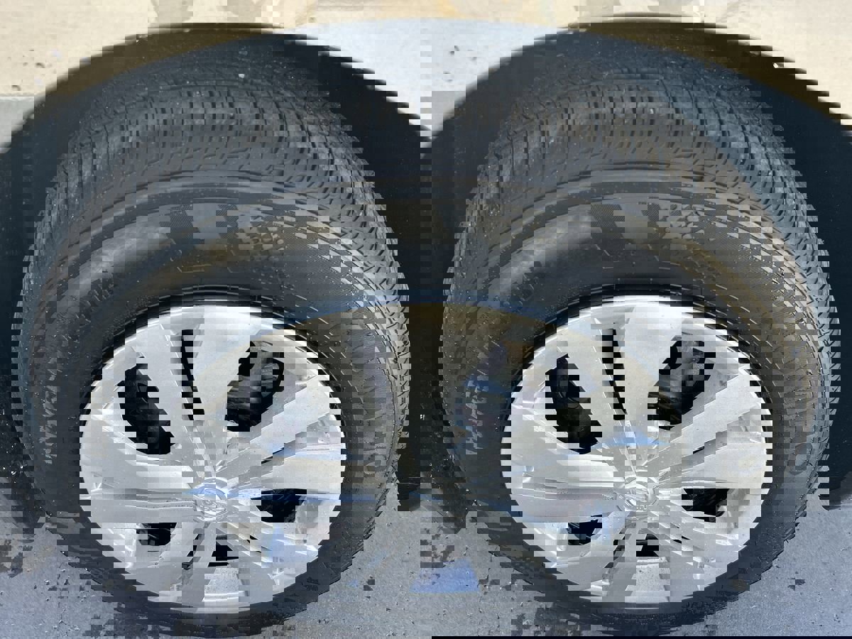 New 2025 Nissan Versa S w/ Trunk Package image 9