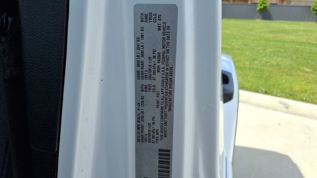Used 2025 Jeep Wrangler Sahara image 30