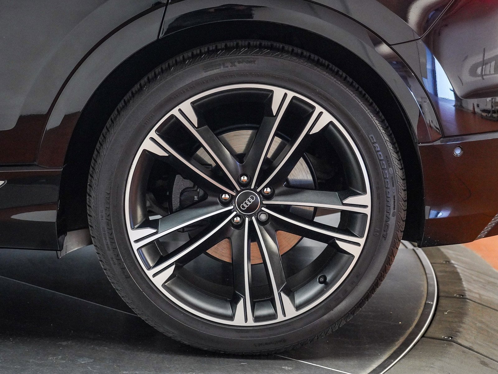 Used 2021 Audi SQ8 Prestige w/ Prestige Package image 11