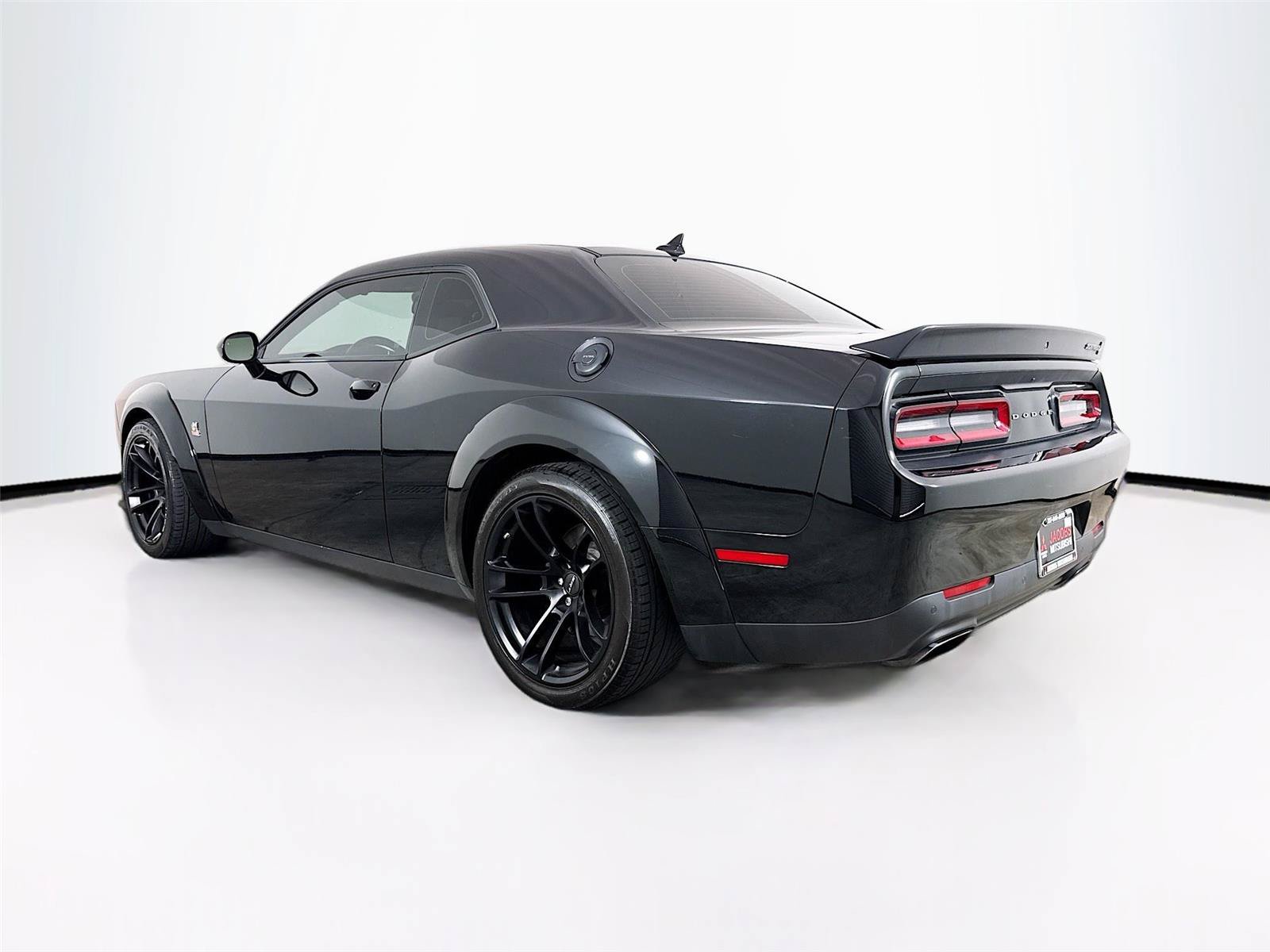 Used 2023 Dodge Challenger R/T Scat Pack RWD image 10