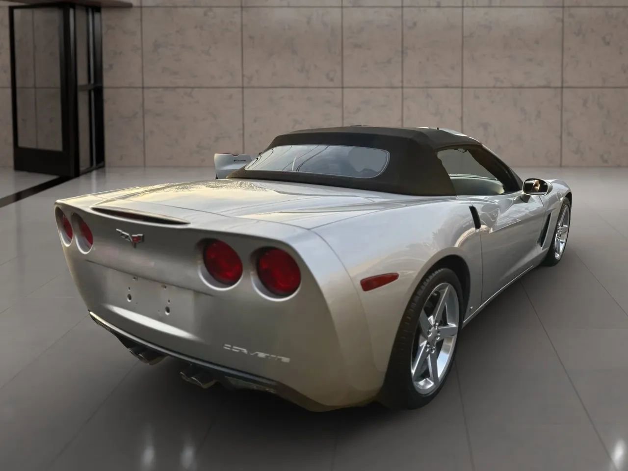 Used 2006 Chevrolet Corvette Convertible w/ Preferred Equipment Group image 7