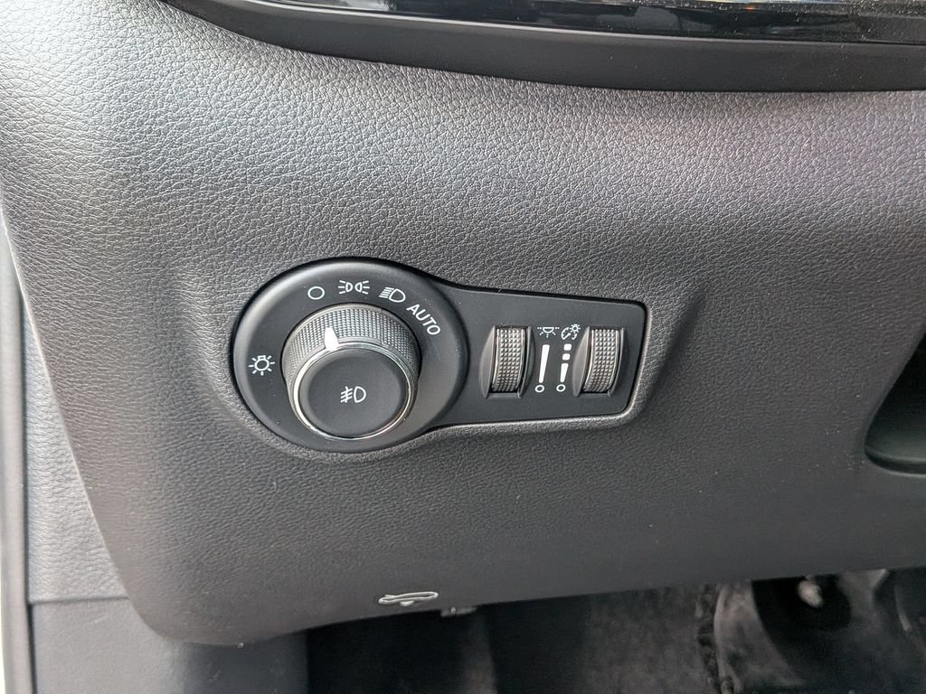 New 2026 Jeep Compass Limited AWD/4WD image 18