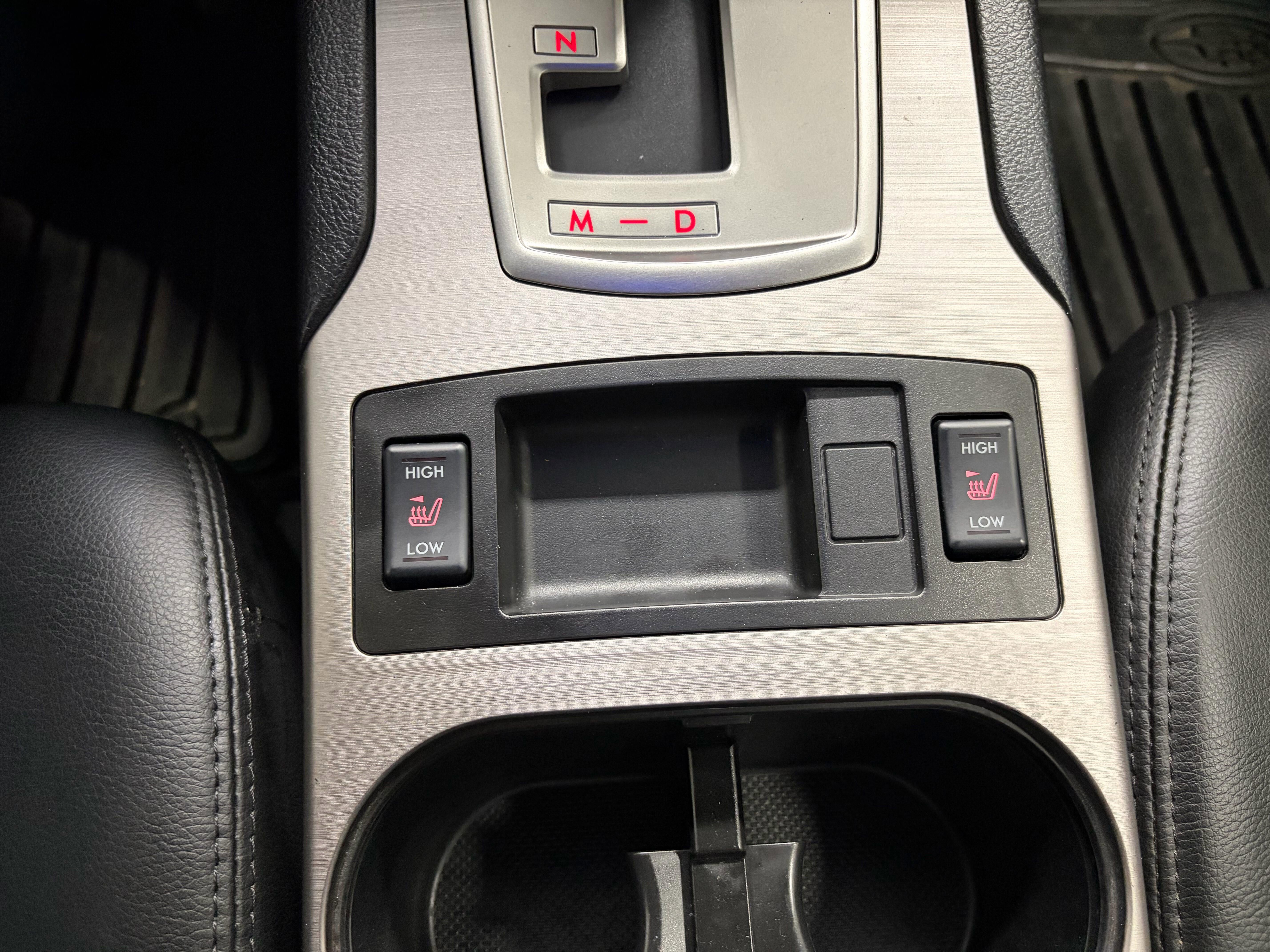 Used 2012 Subaru Outback 2.5i Limited image 15