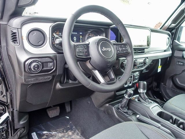 New 2026 Jeep Gladiator Sport AWD/4WD image 2