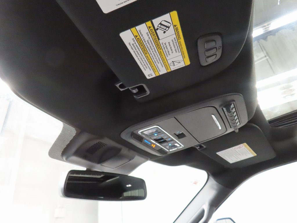 Used 2024 Ford F250 Platinum image 26