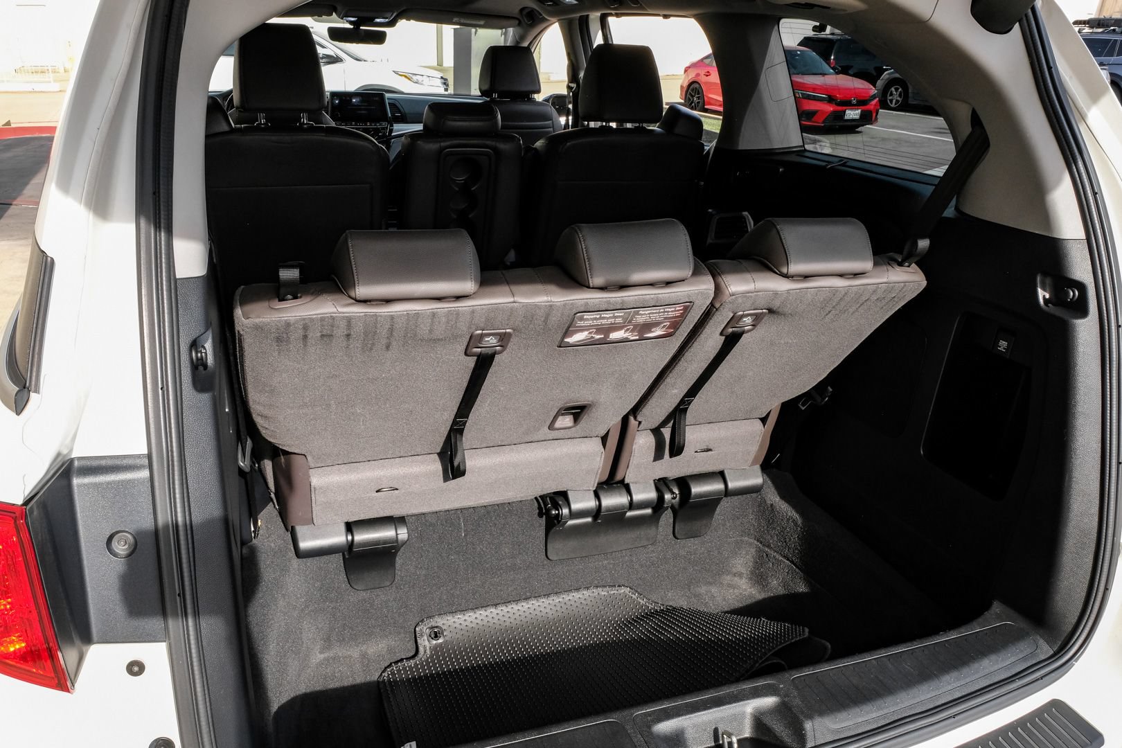 Used 2020 Honda Odyssey Elite image 51