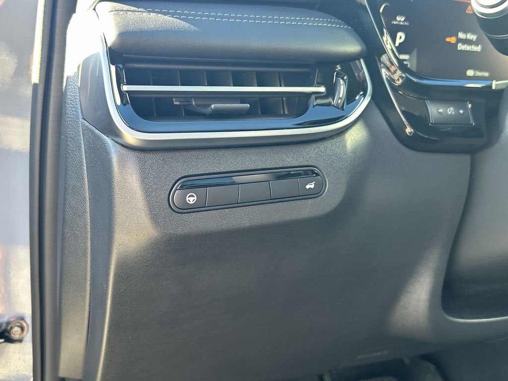 Certified 2026 INFINITI QX60 Luxe w/ Family Package image 17