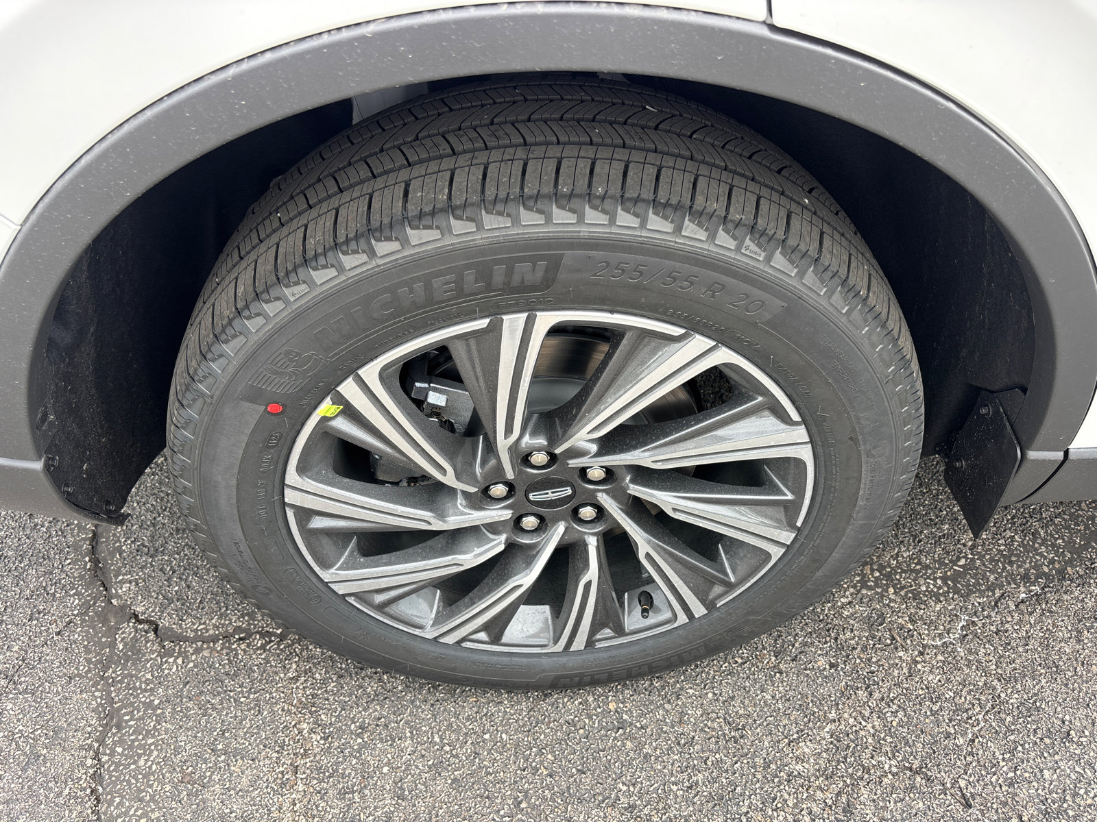 New 2026 Lincoln Aviator AWD image 10