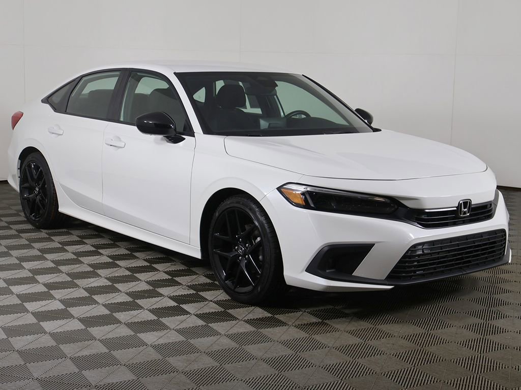 Used 2024 Honda Civic Sport image 2