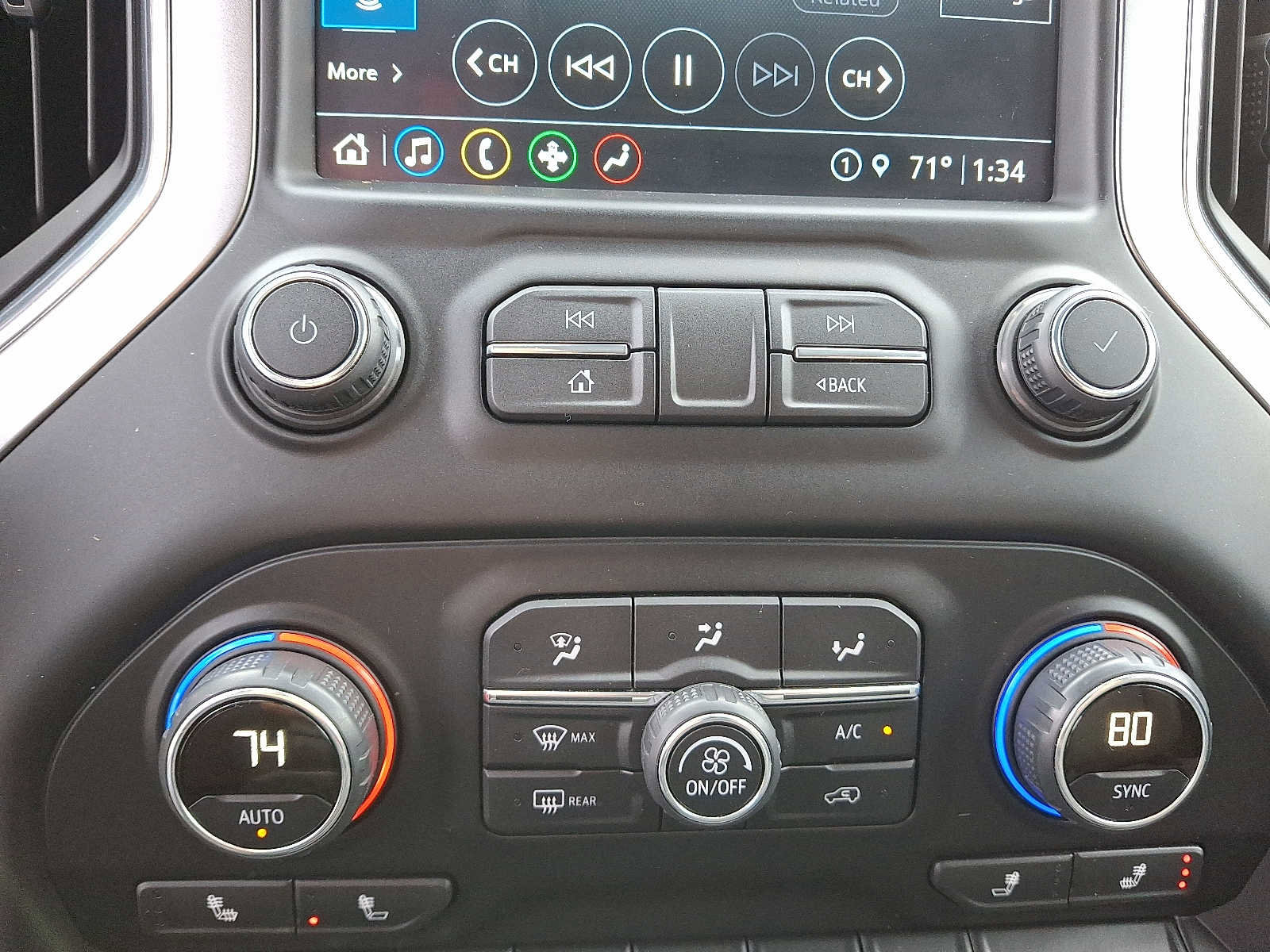 Used 2021 Chevrolet Silverado 1500 LT image 17