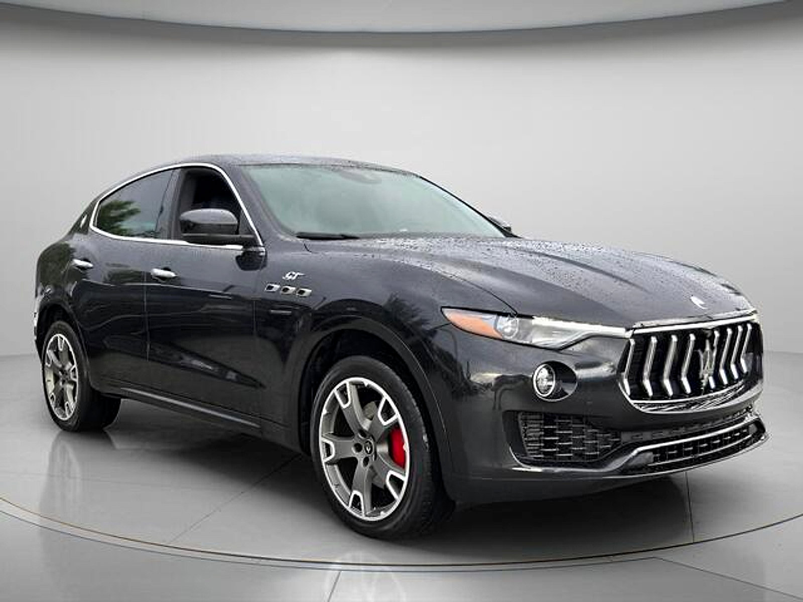 Used 2023 Maserati Levante GT AWD/4WD image 9