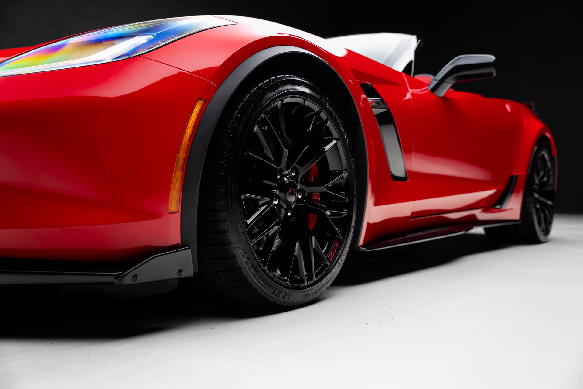 Used 2016 Chevrolet Corvette Z06 w/ 3LZ Preferred Equipment Group RWD image 70