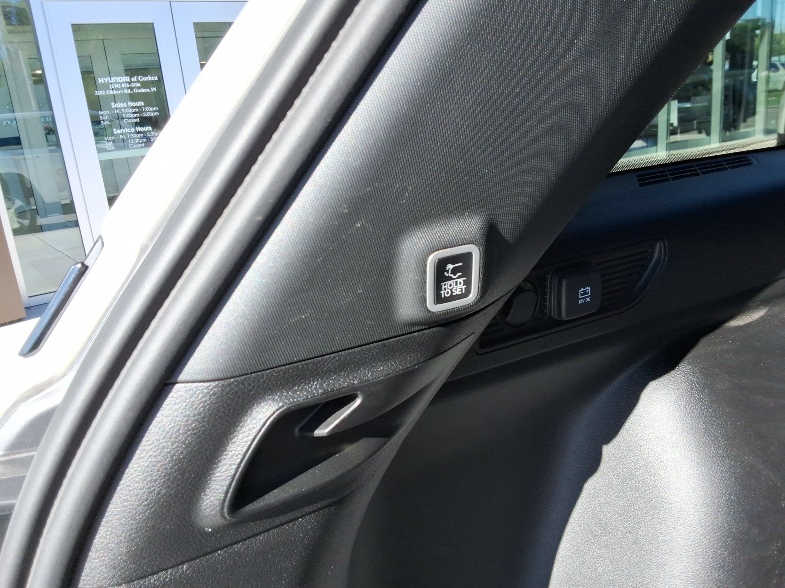 Used 2024 Jeep Grand Cherokee Limited AWD/4WD image 24