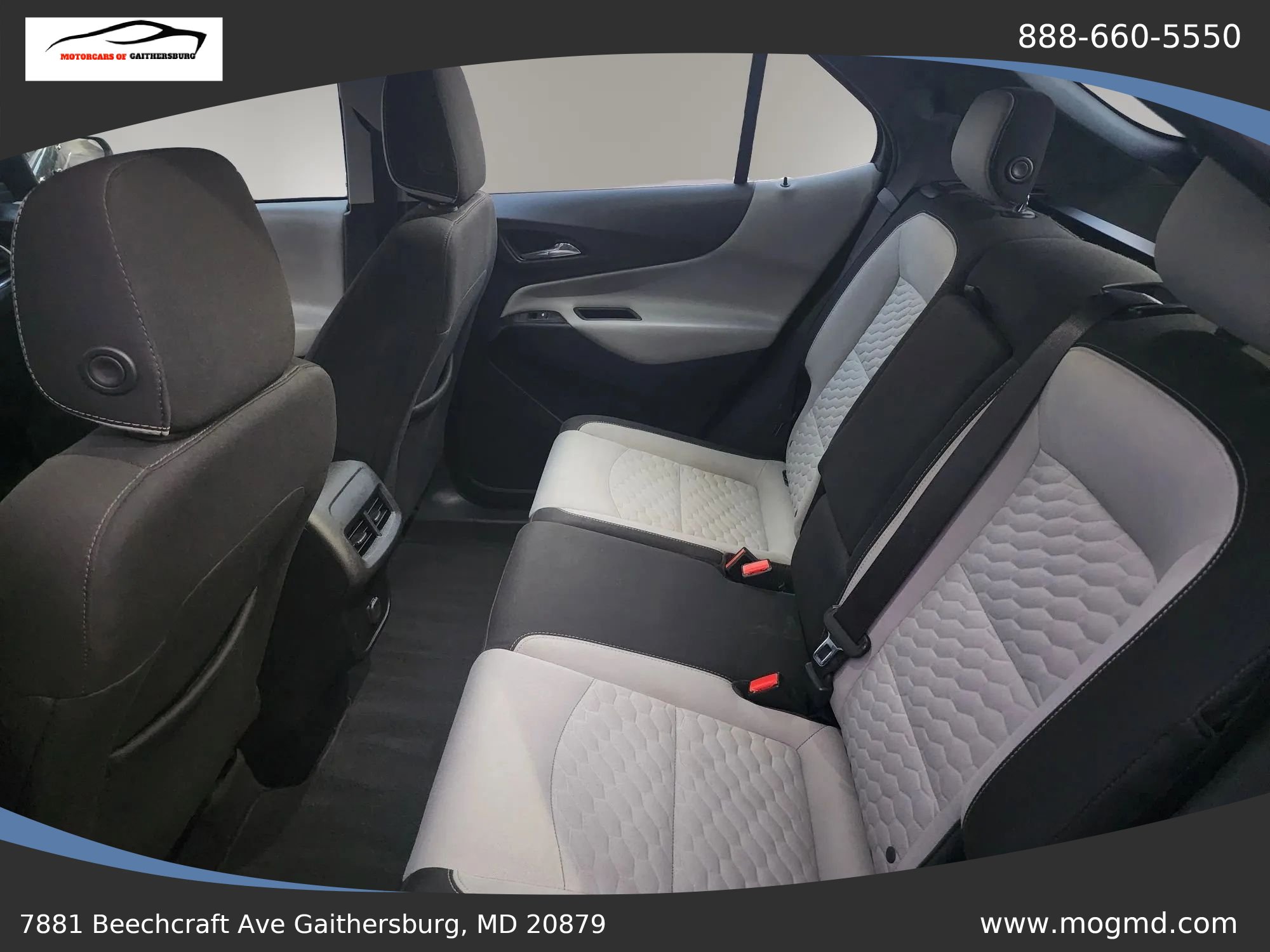 Used 2018 Chevrolet Equinox LS FWD image 12