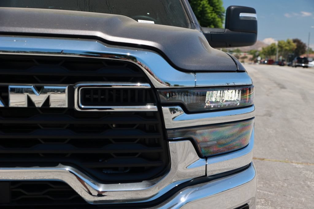 New 2026 RAM 3500 Tradesman AWD/4WD image 5