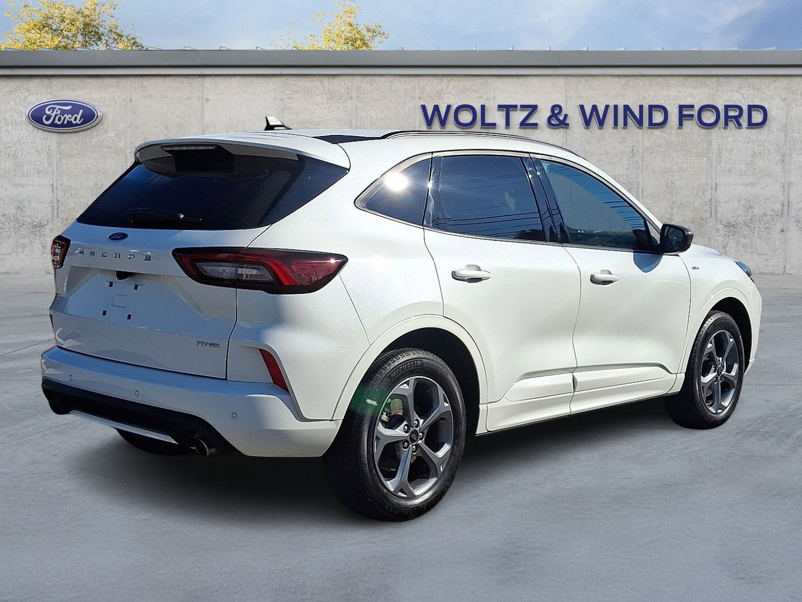 Certified 2024 Ford Escape ST-Line w/ Tech Pack #1 image 6