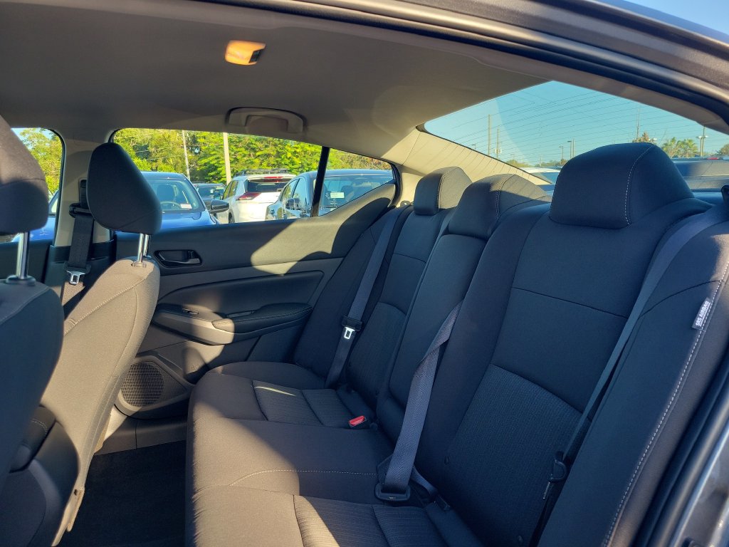 New 2026 Nissan Altima 2.5 SV FWD image 9