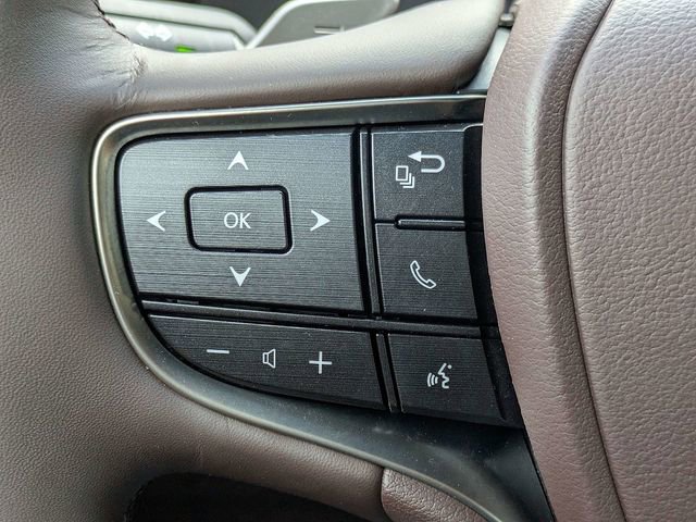 Used 2019 Lexus ES 350 Ultra Luxury w/ Accessory Package 2 image 27