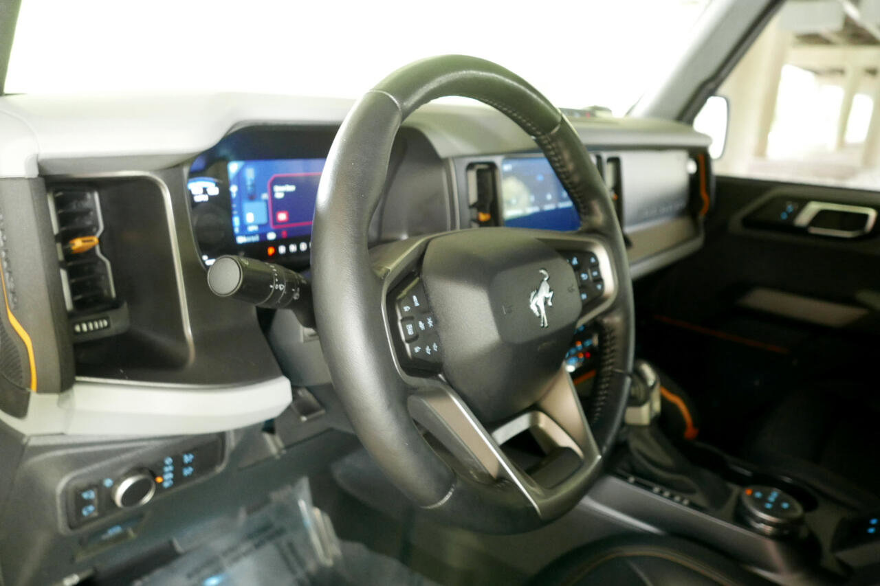 Used 2021 Ford Bronco Badlands image 22