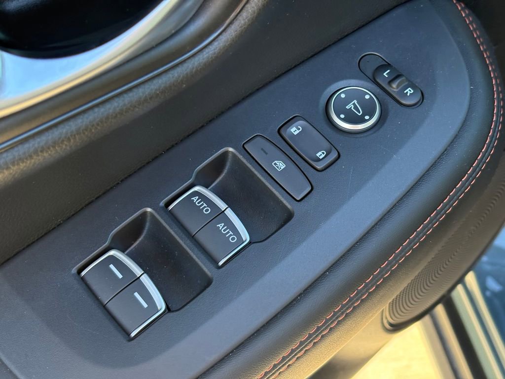 Used 2025 Honda HR-V Sport image 20