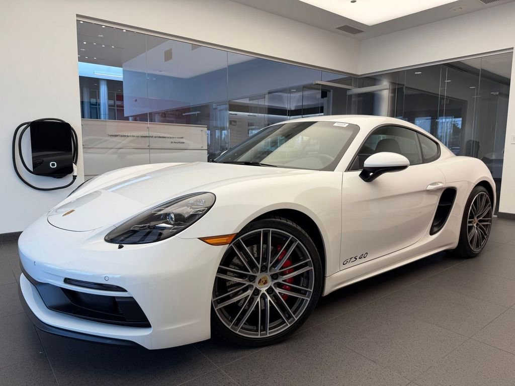 Used 2021 Porsche 718 Cayman GTS RWD image 1