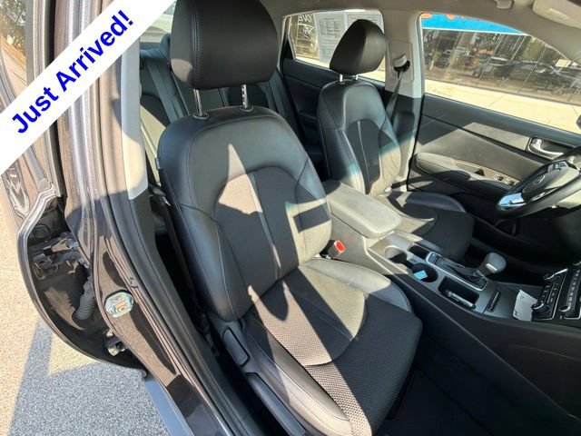 Used 2019 Kia Optima S FWD image 25