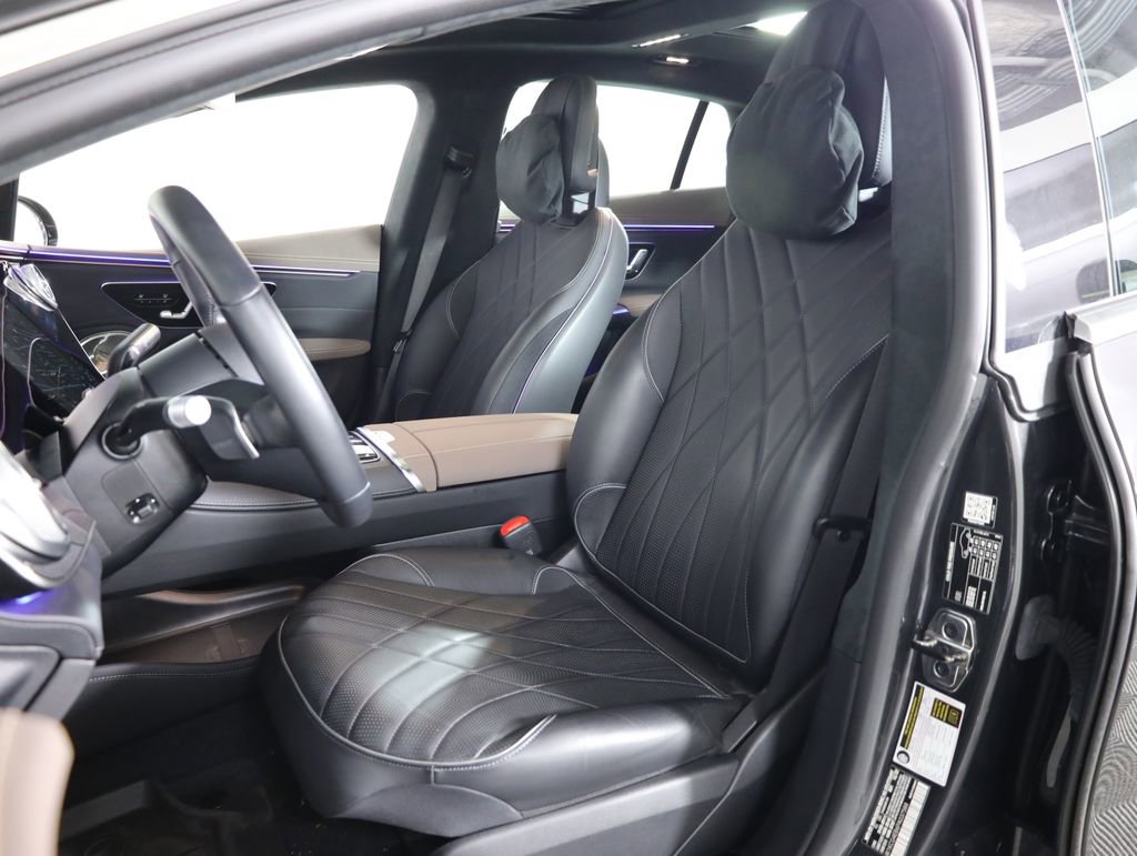 Certified 2023 Mercedes-Benz EQS 580 4MATIC Sedan image 28