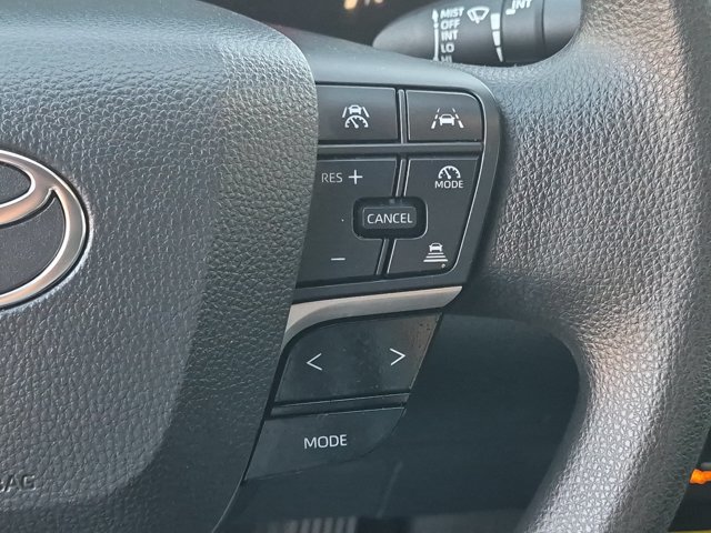Used 2025 Toyota Camry LE FWD image 25