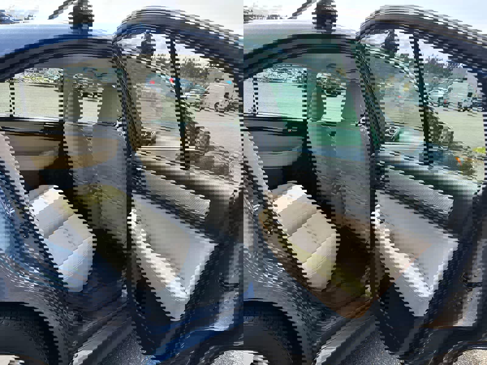 Used 2016 Subaru Legacy 2.5i Premium AWD/4WD image 13