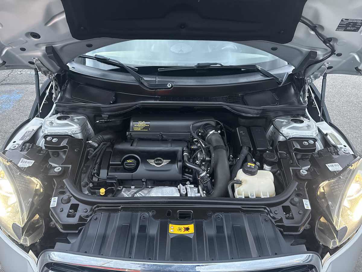 Used 2015 MINI Cooper Paceman S image 19