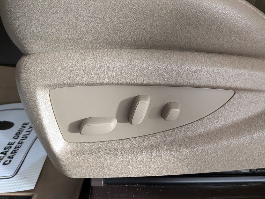 Used 2016 Chevrolet Silverado 3500 LTZ w/ Duramax Plus Package image 16