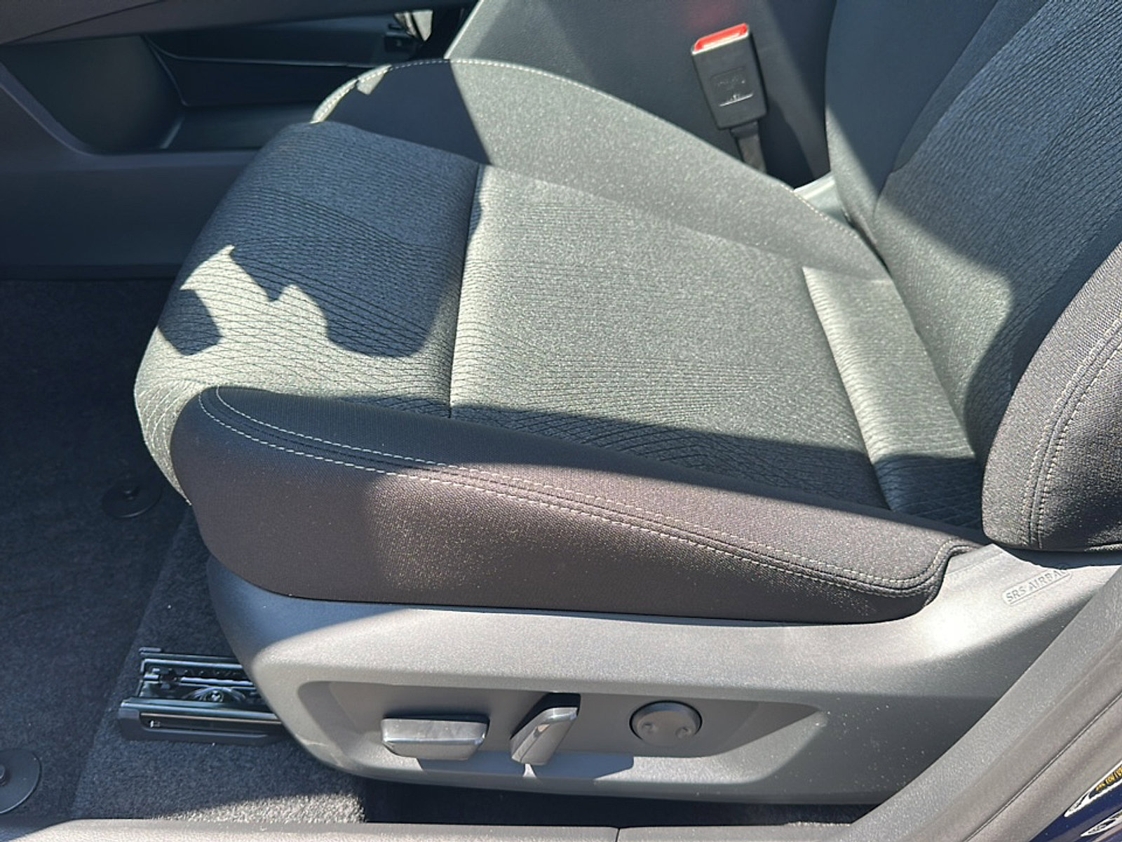 New 2026 Nissan Rogue SV image 12