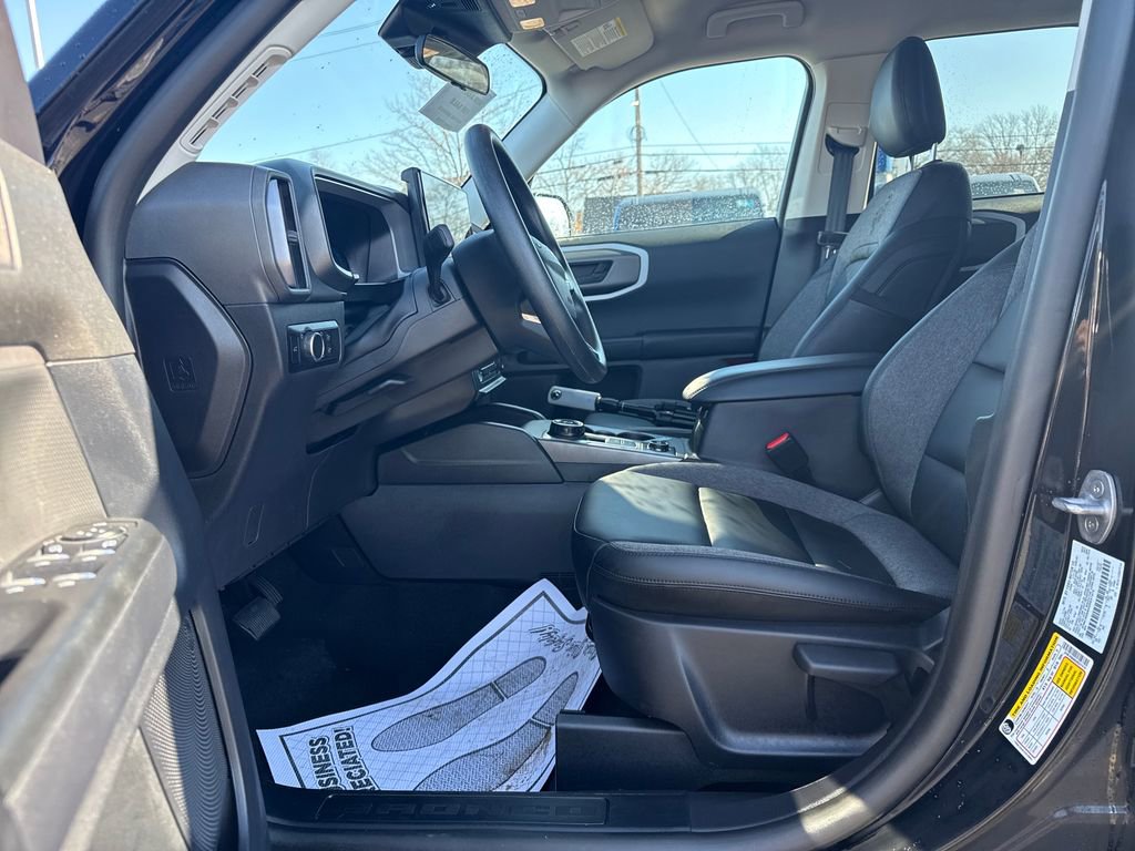 Used 2025 Ford Bronco Sport Big Bend w/ Black Appearance Package image 21