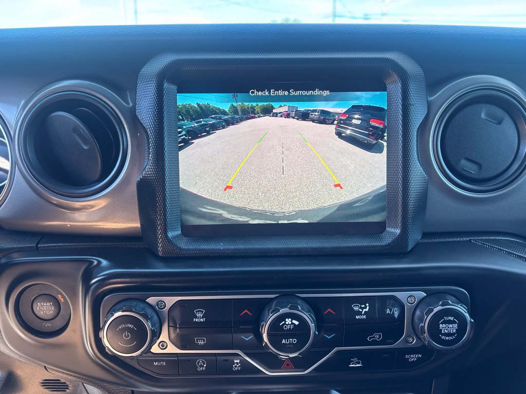 Certified 2023 Jeep Wrangler Unlimited Sport w/ Sun And Sound Package AWD/4WD image 16